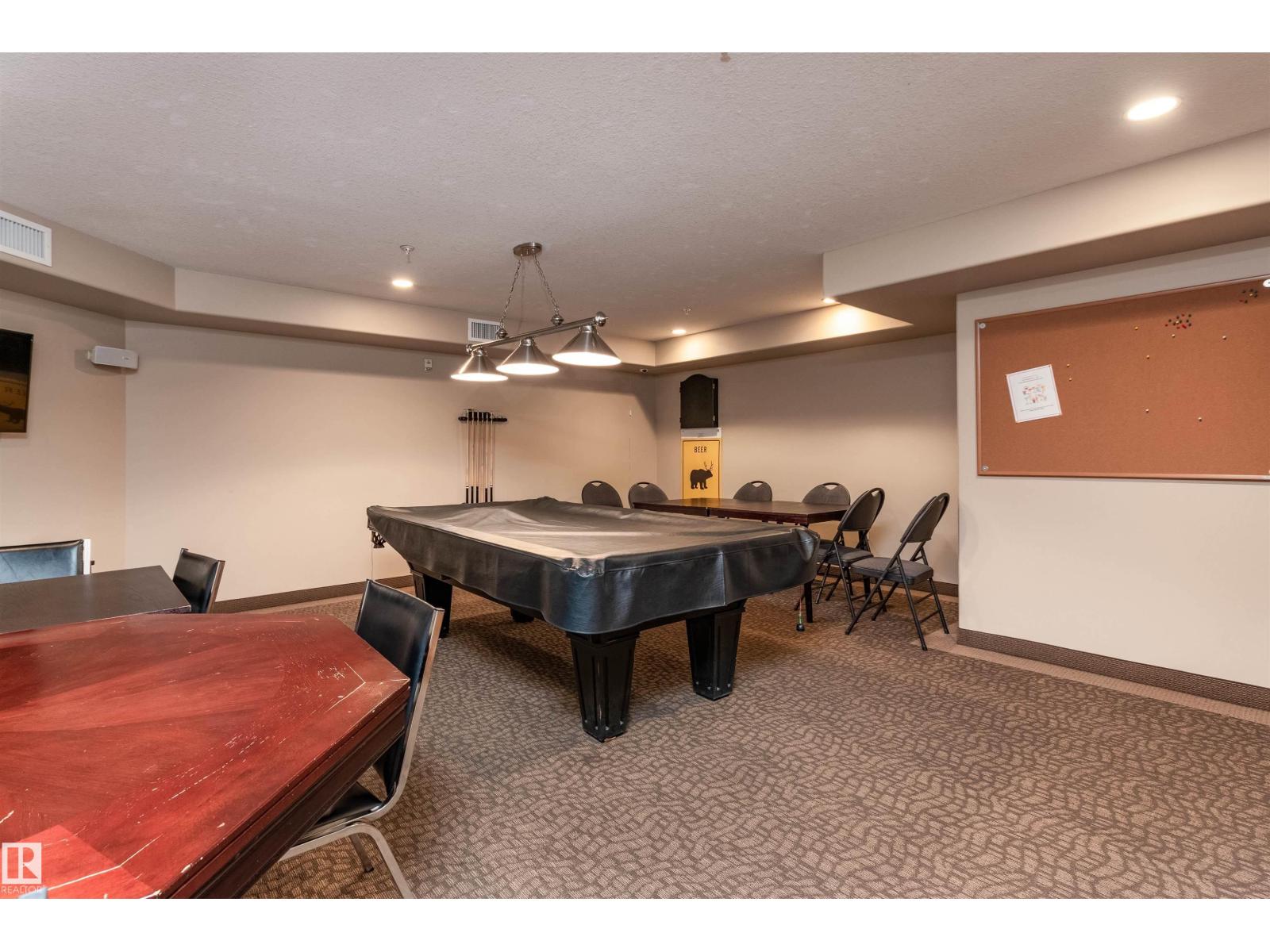 #425 400 PALISADES WY - 42