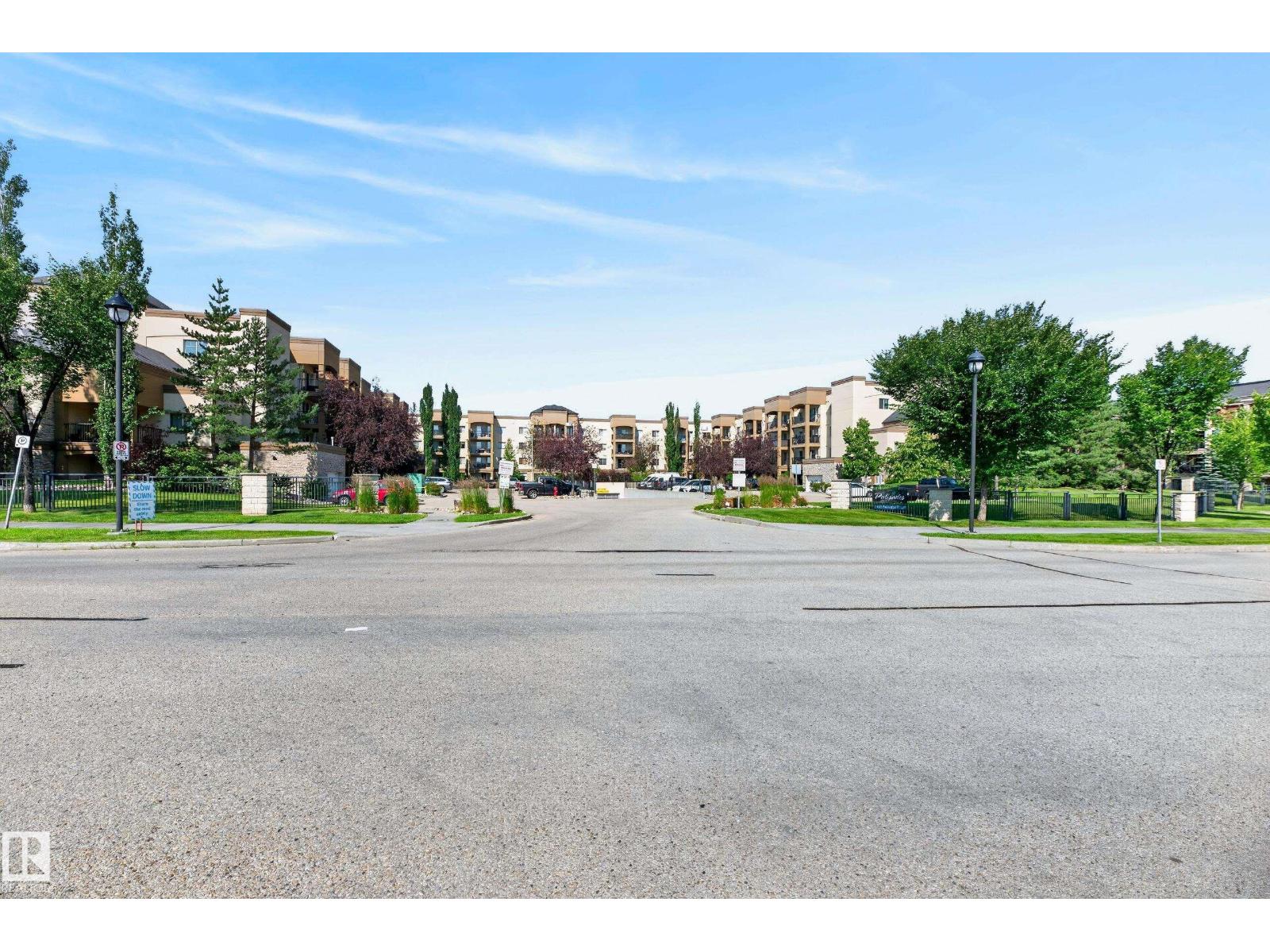 #425 400 PALISADES WY - 54