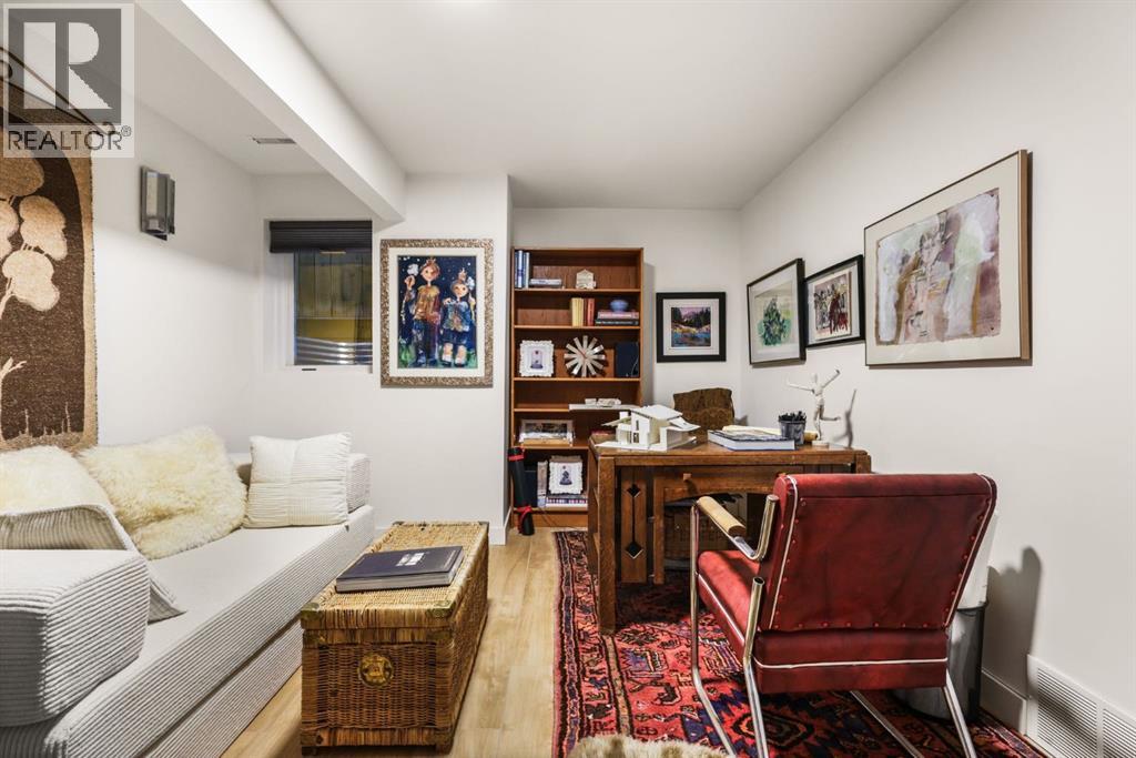 1936 30 Avenue SW - Image 37