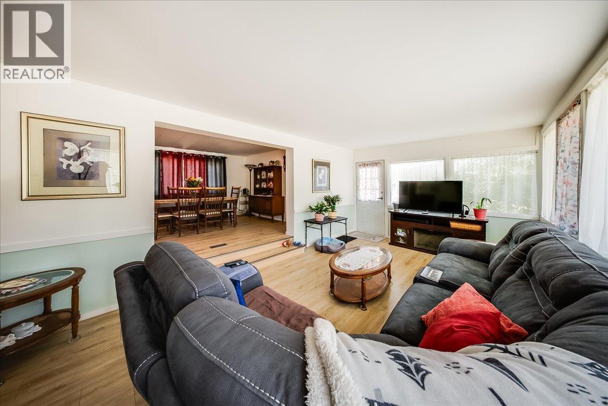#53 500 16th Avenue - 15