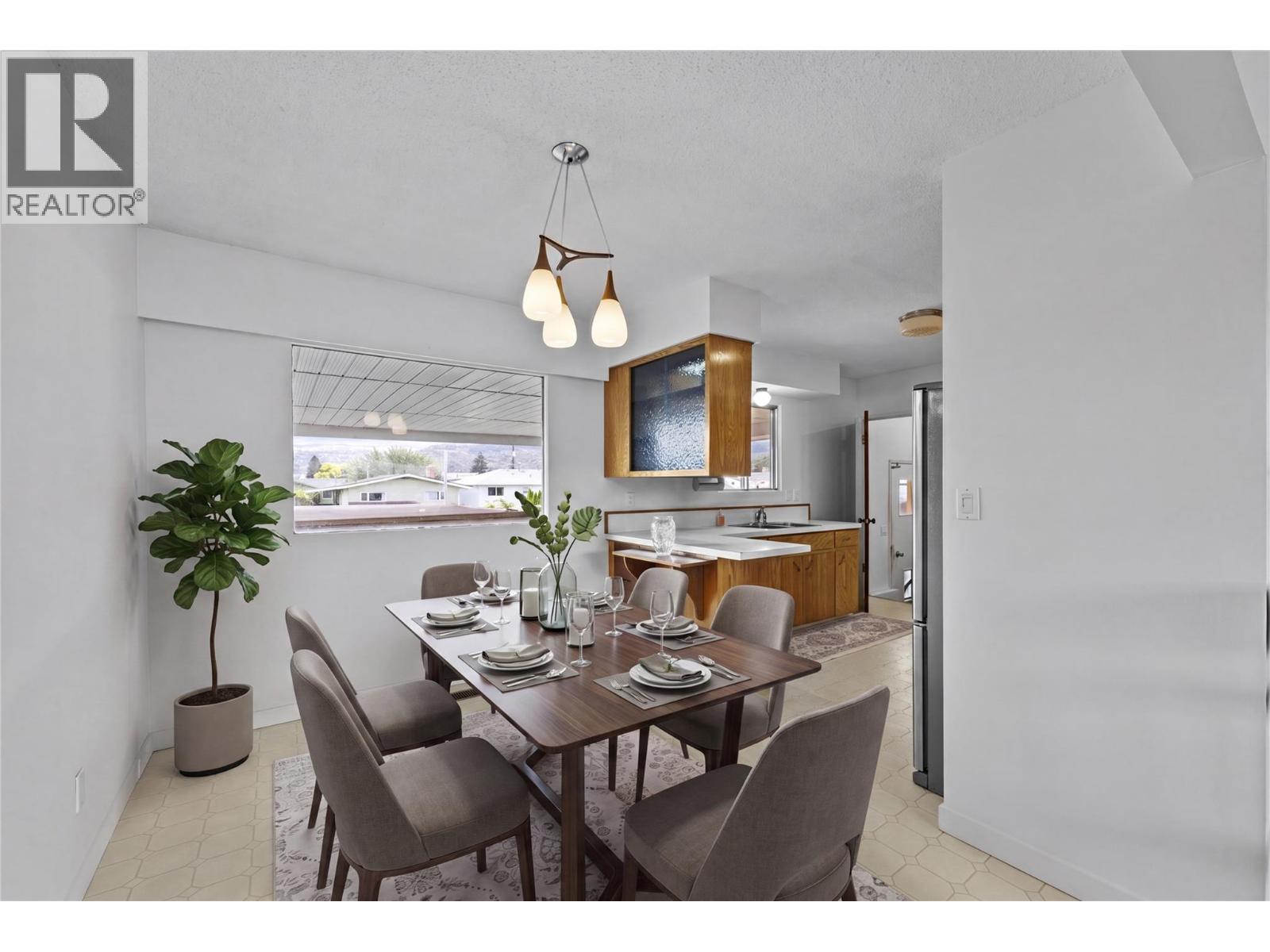 833 Sudbury Avenue - Image 7
