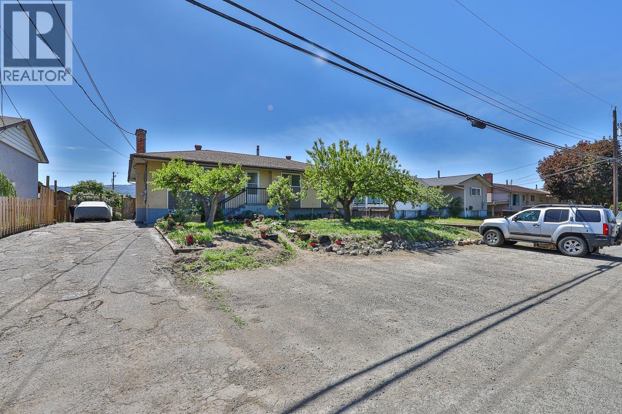 833 Sudbury Avenue - 1
