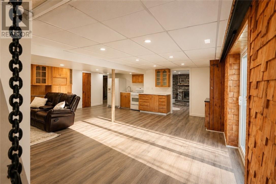 2737 Rockwood Drive - 22