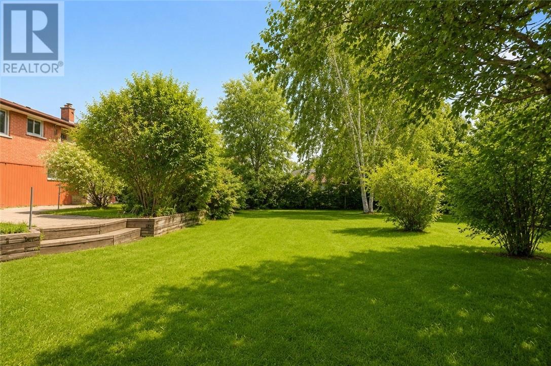 2737 Rockwood Drive - 37