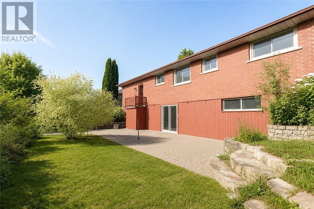 2737 Rockwood Drive - 39