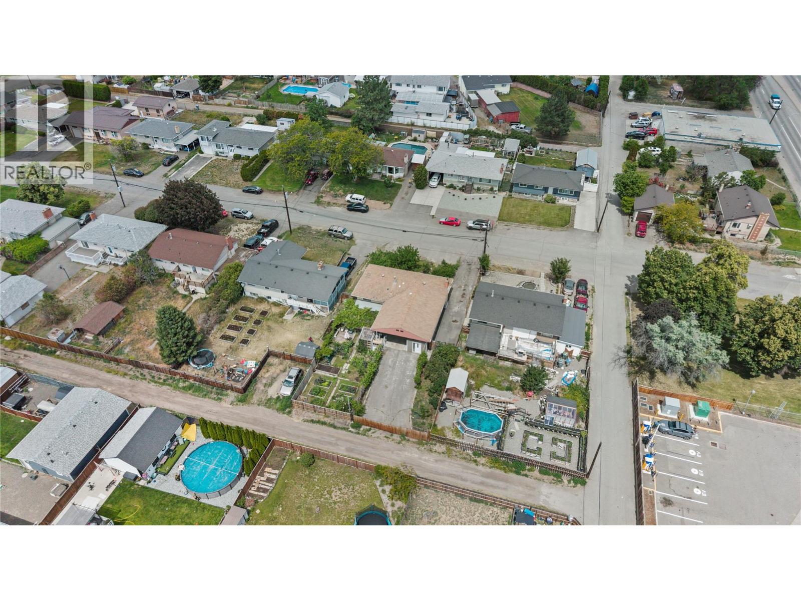 833 Sudbury Avenue - Image 58