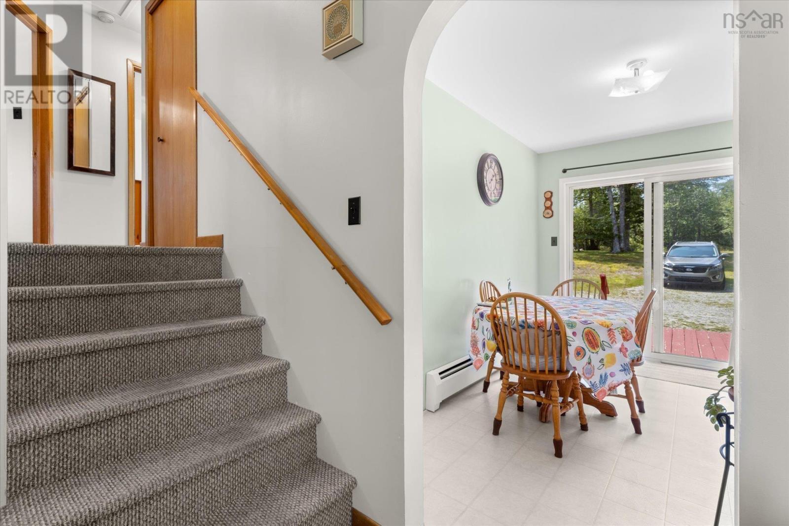 637 Woodlawn Drive - Image 12