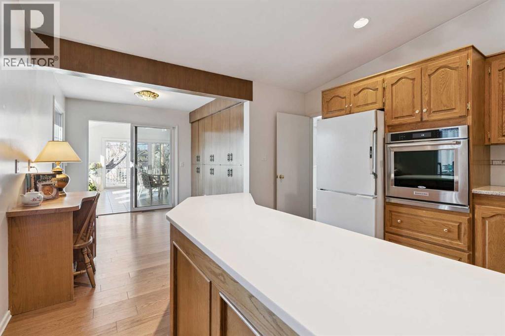 34 Rosery Drive NW - 21