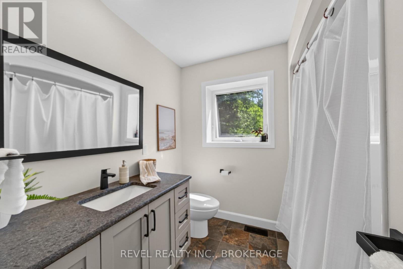 106 LONG POINT ROAD - Image 27
