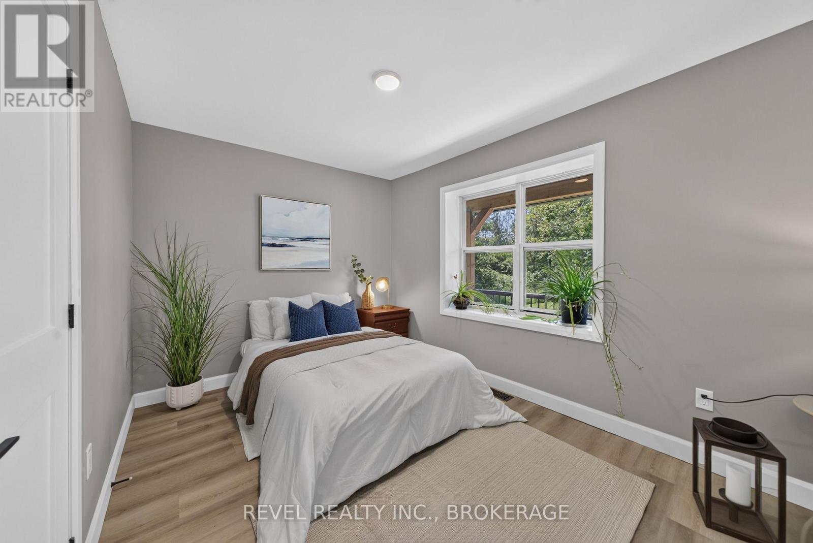 106 LONG POINT ROAD - 29
