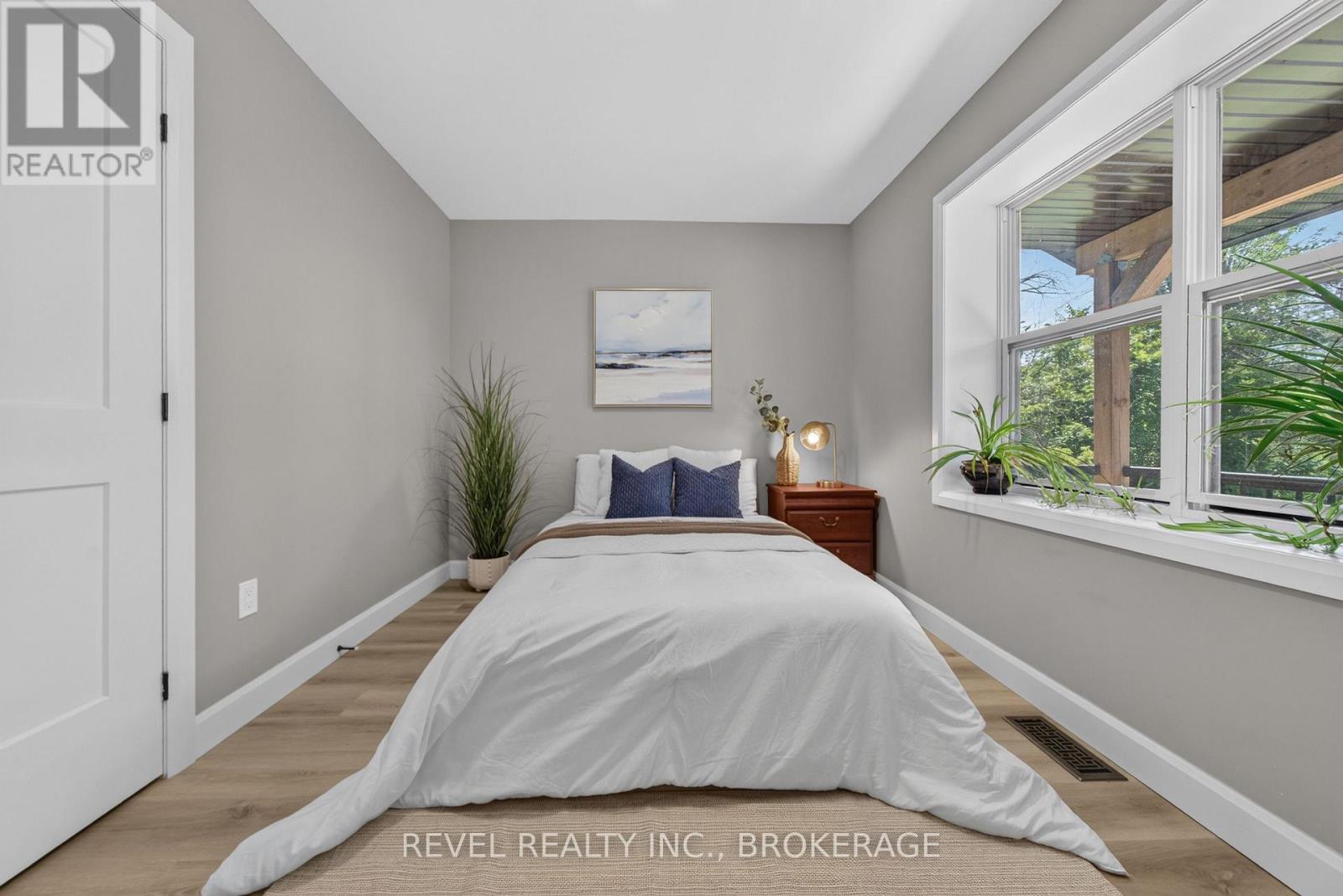 106 LONG POINT ROAD - Image 30