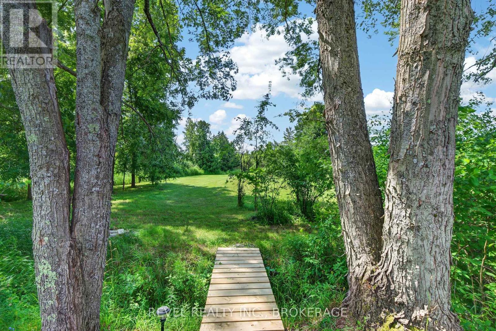 106 LONG POINT ROAD - 43