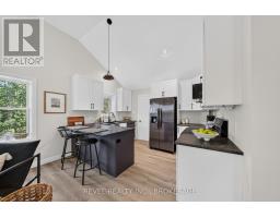 106 Long Point Road, Leeds And The Thousand Islands, ON K0E1N0 Photo 16