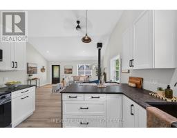106 Long Point Road, Leeds And The Thousand Islands, ON K0E1N0 Photo 19