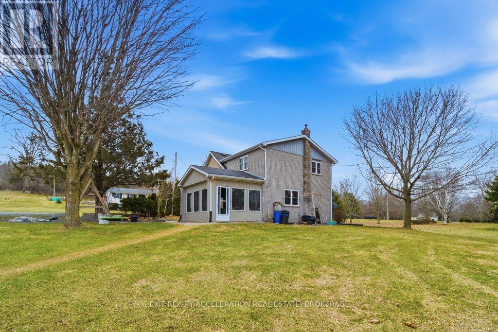 1125 COUNTY RD 1 E - 23