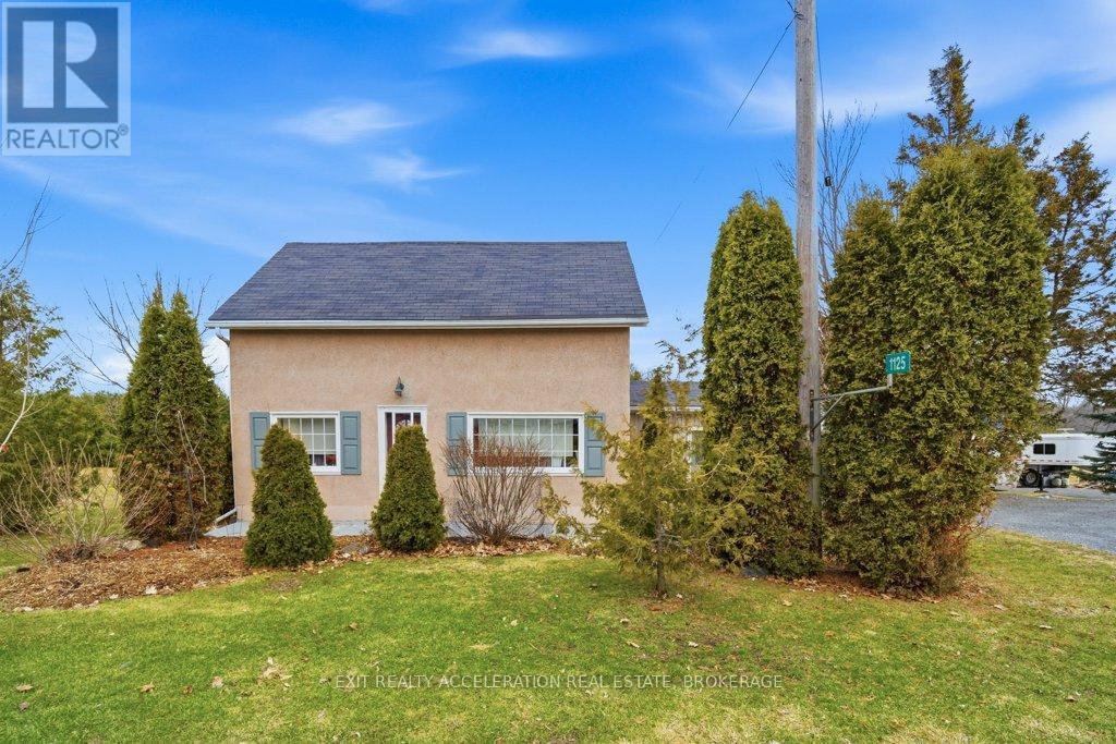 1125 COUNTY RD 1 E - 3