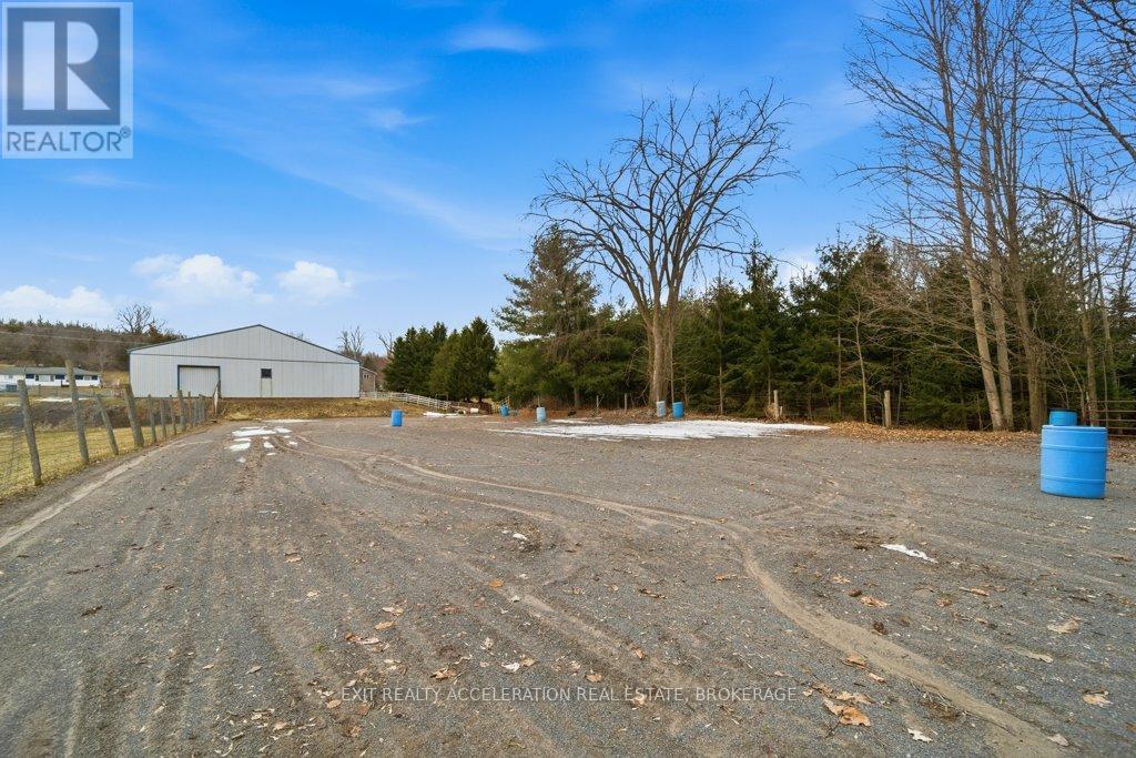 1125 COUNTY RD 1 E - 34
