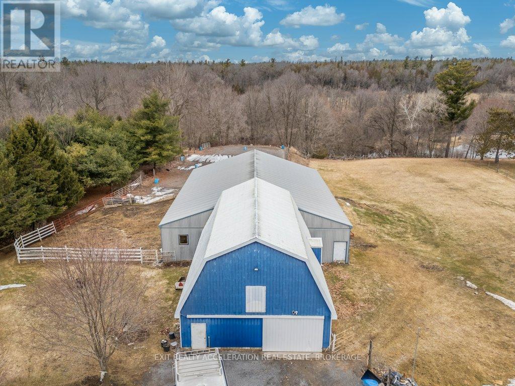 1125 COUNTY RD 1 E - 39