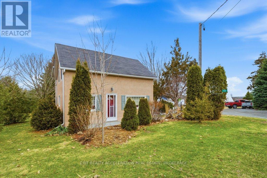 1125 COUNTY RD 1 E - 4