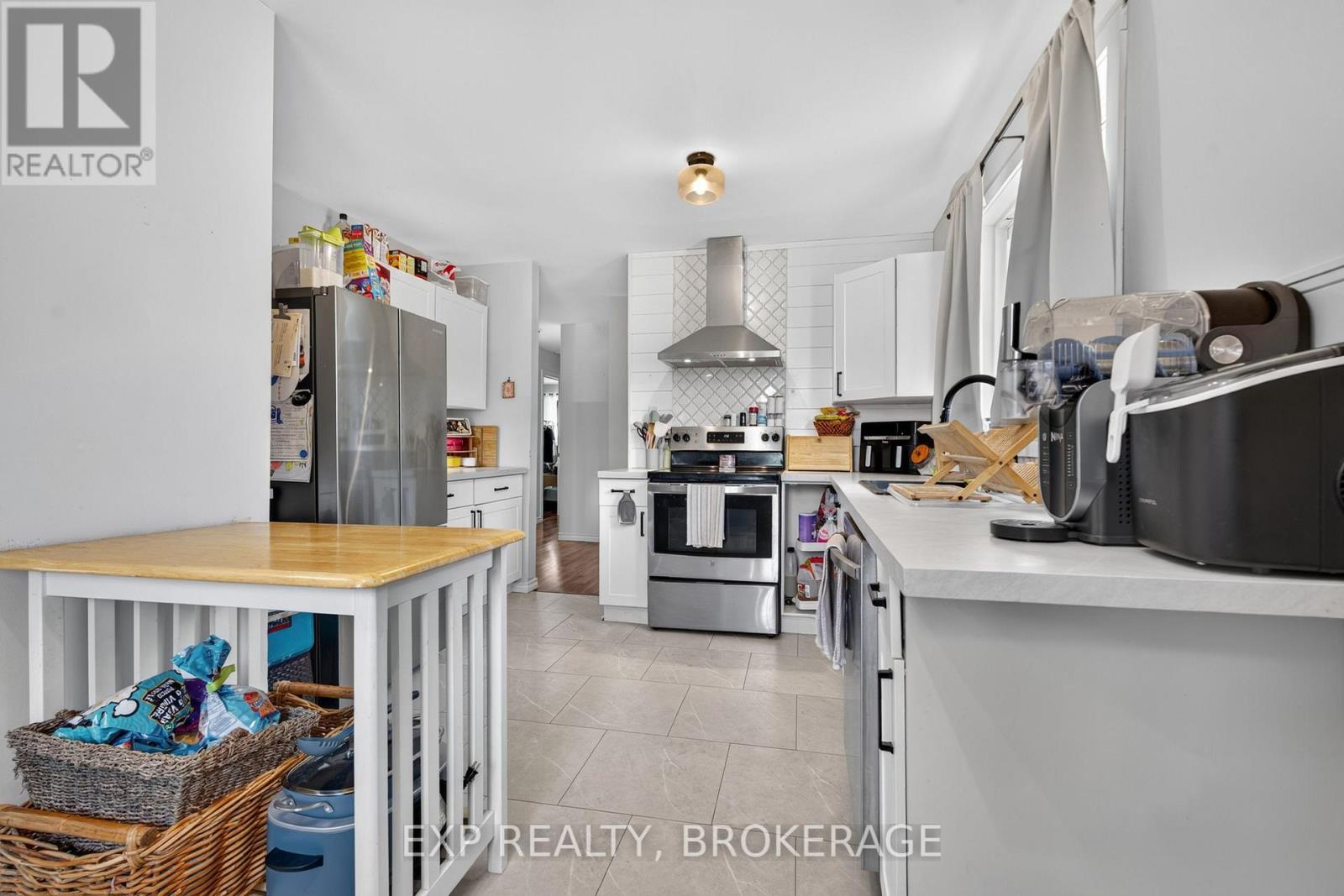 370 MEYERS CREEK ROAD - 9