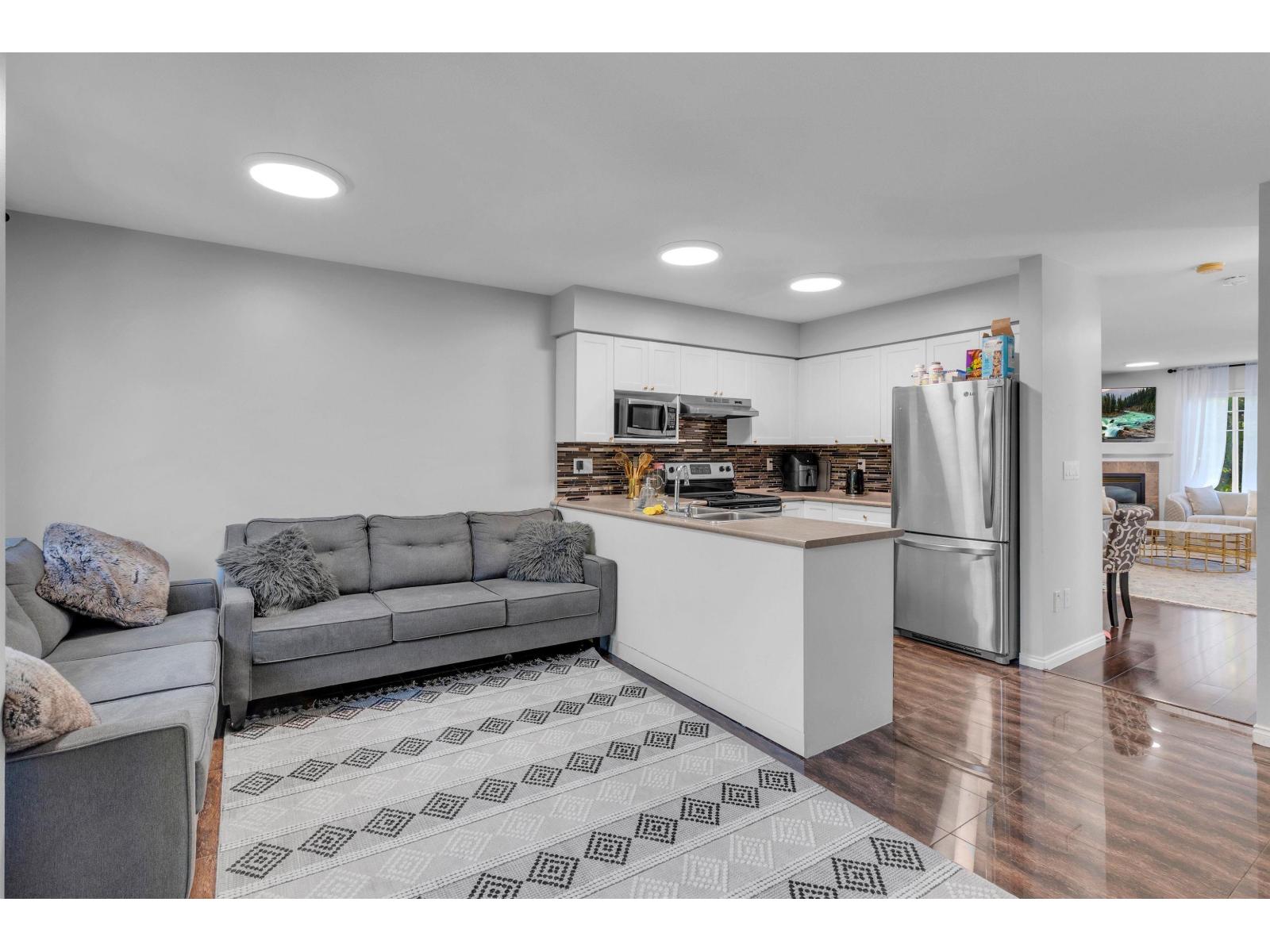 3 Bed, 2 Bath House for Sale in Surrey – 40 6533 121 STREET, Surrey – MLS# R3148014 - Image 13
