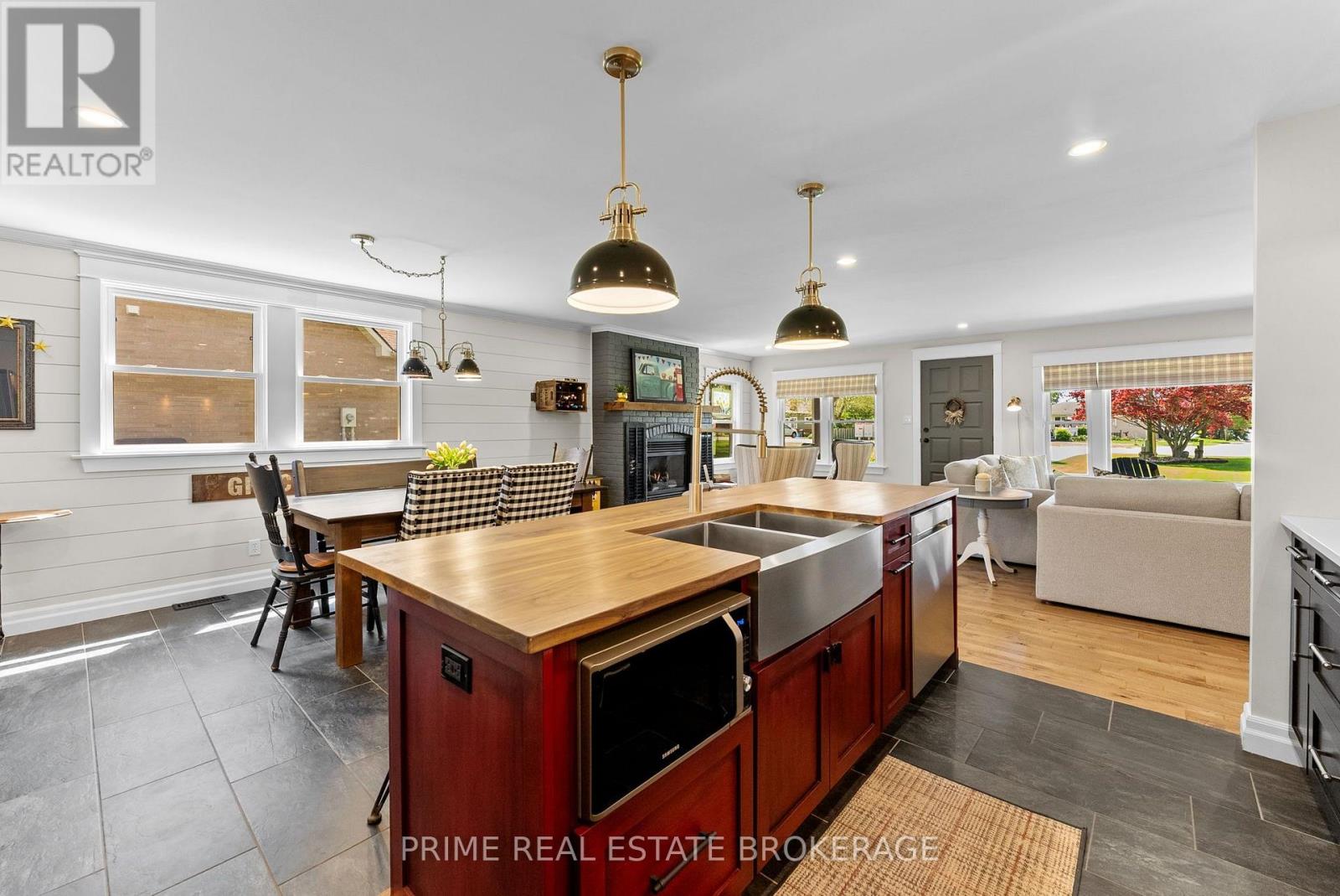 533 GEORGE STREET - 13