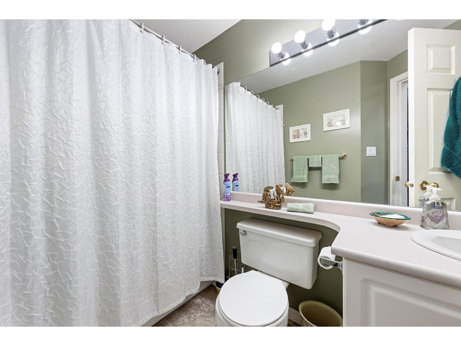 2 Bed, 2 Bath House for Sale in Surrey – 35 16325 82 AVENUE, Surrey – MLS# R3148107 - Image 23