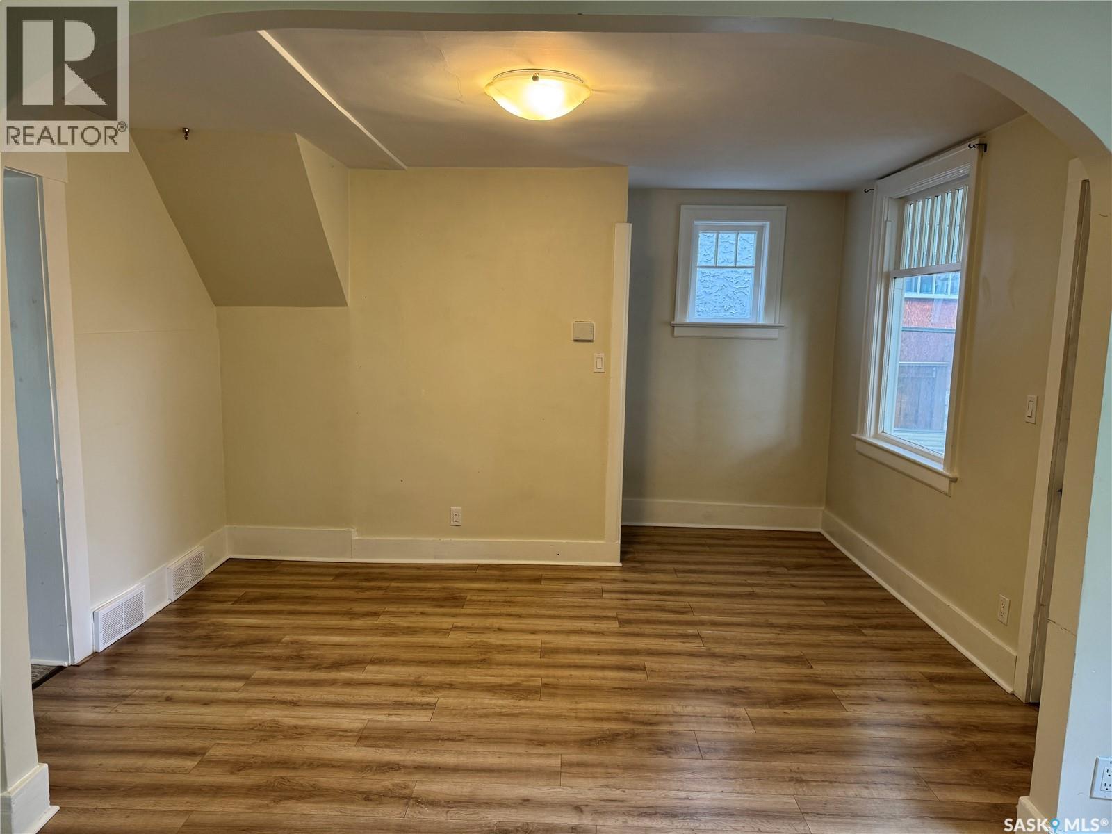 431 G AVENUE S - 11