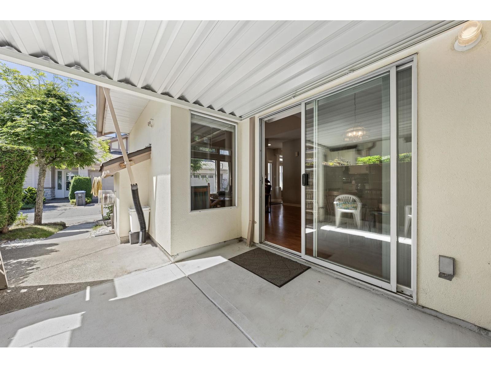 2 Bed, 2 Bath House for Sale in Surrey – 35 16325 82 AVENUE, Surrey – MLS# R3148107 - Image 16