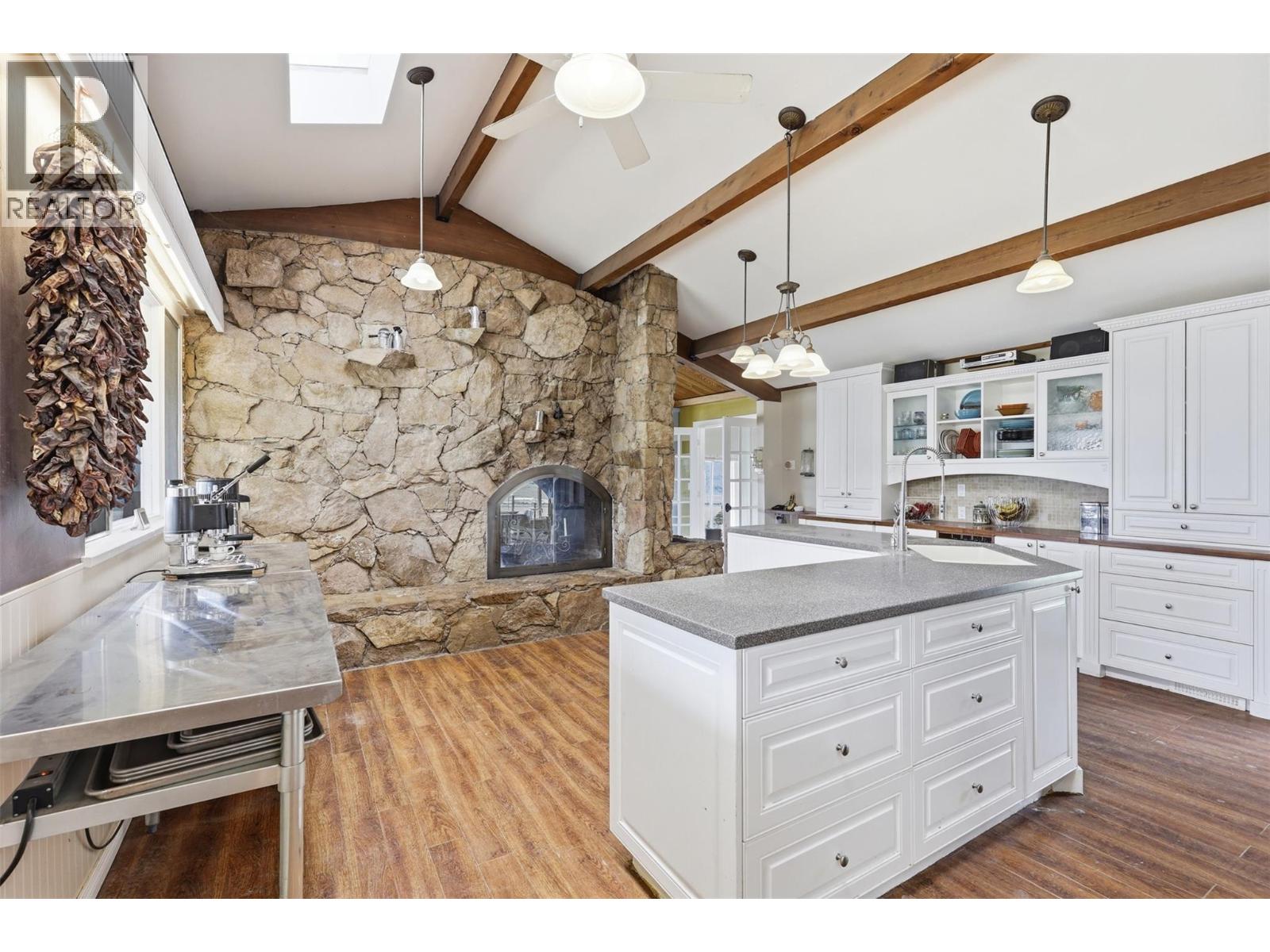 1353 BALE Road - 25