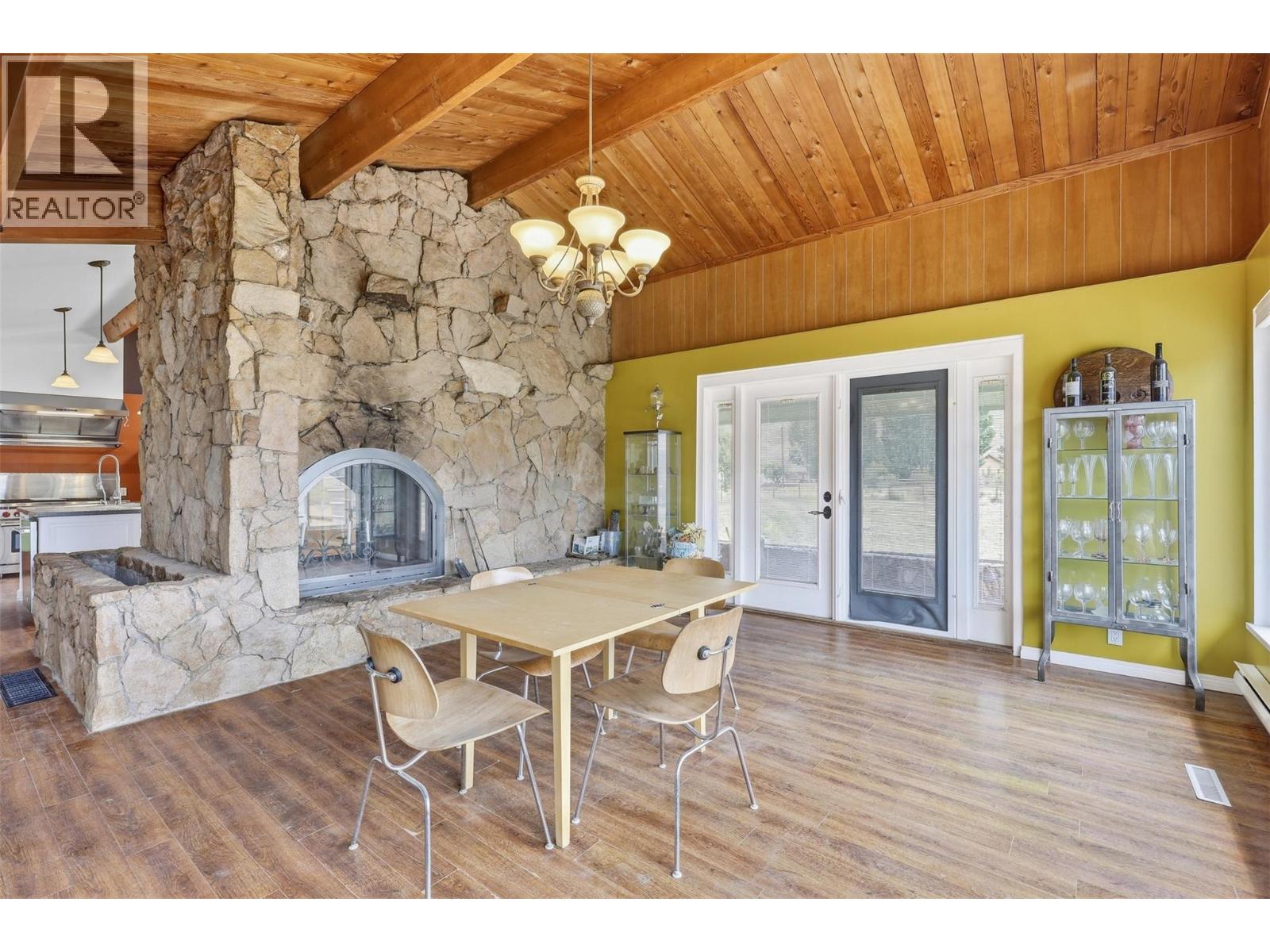 1353 BALE Road - 20