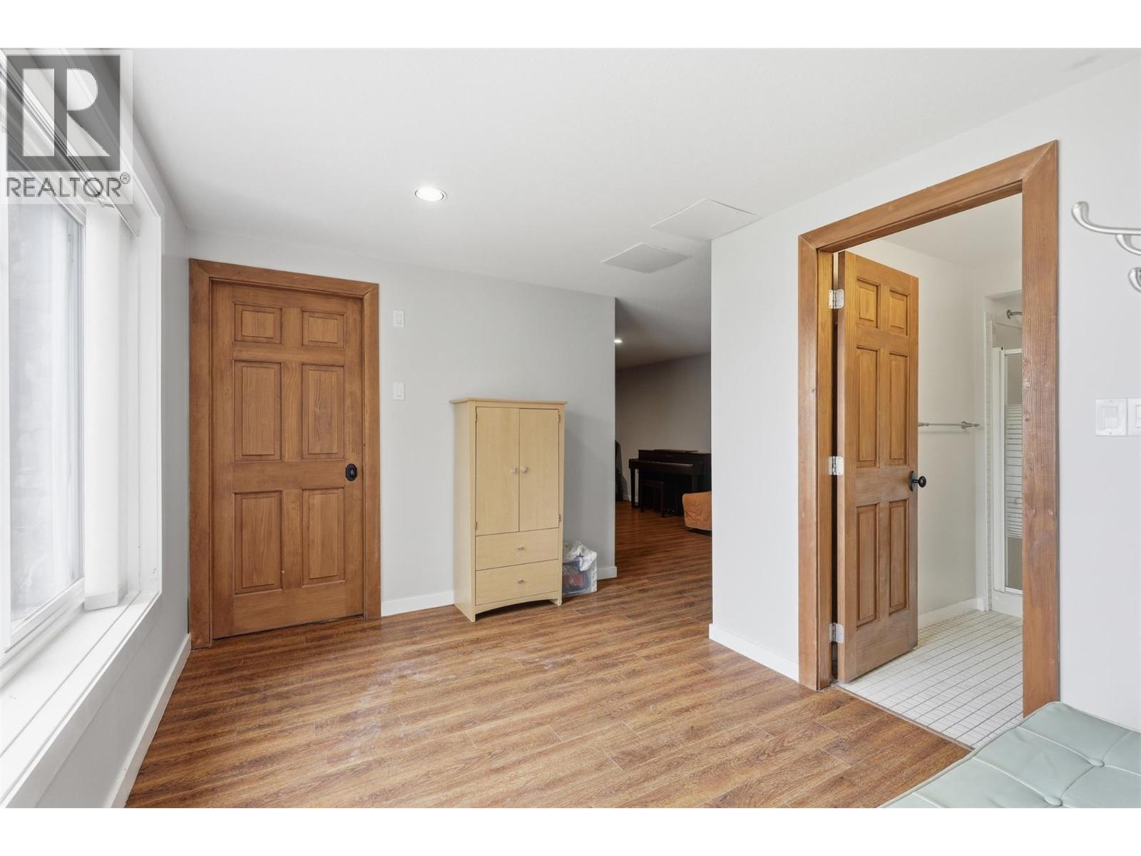 1353 BALE Road - 56
