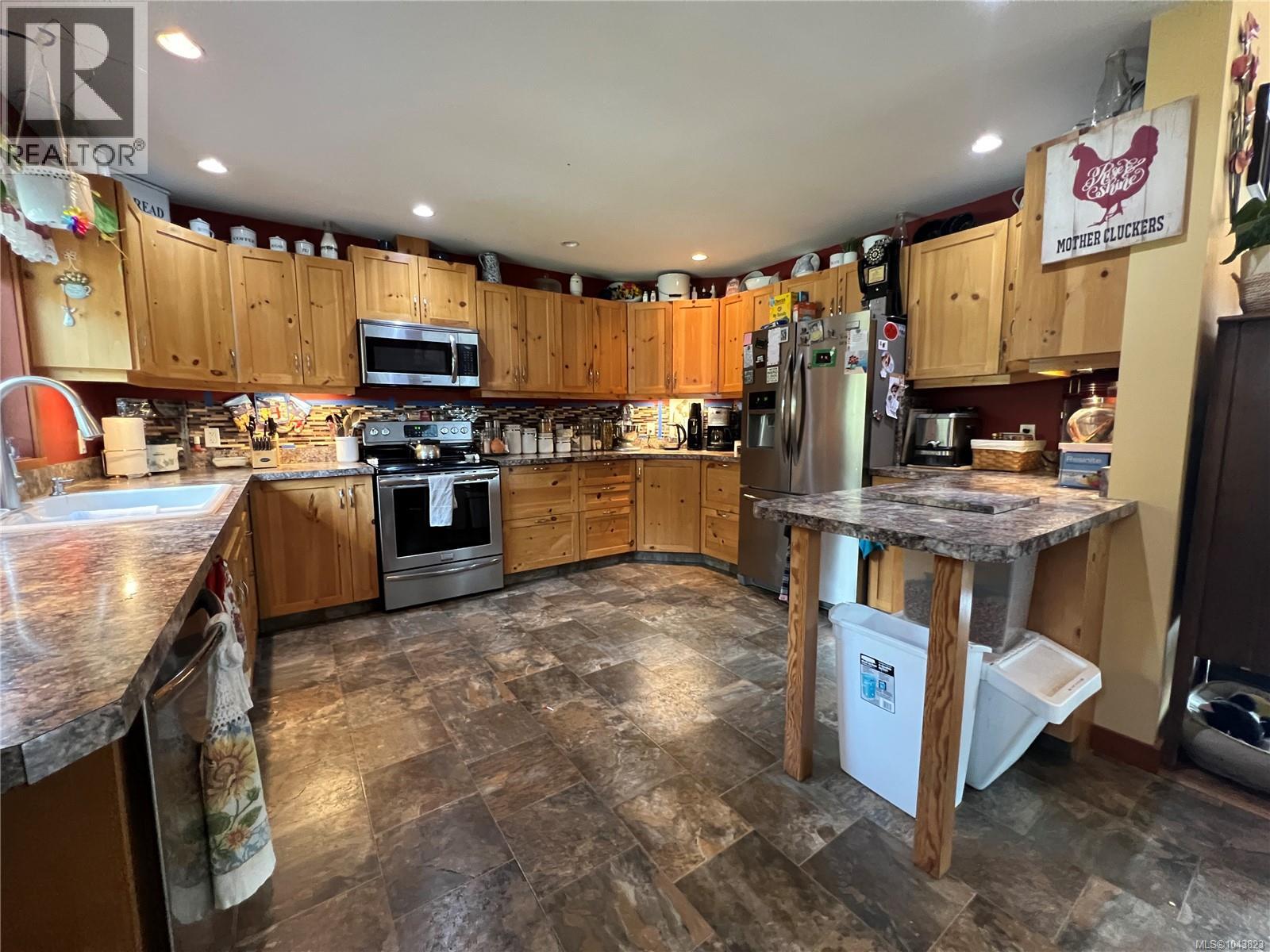 3824 Yellow Point Rd - 4
