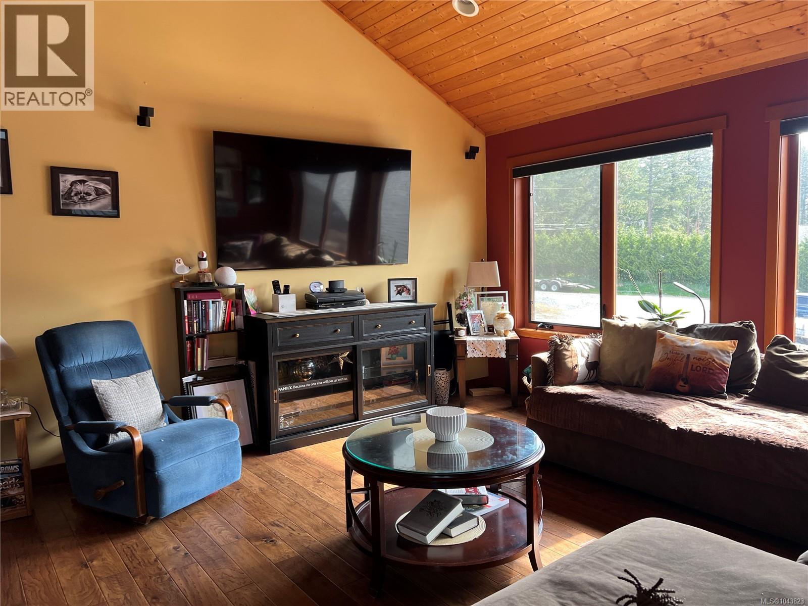 3824 Yellow Point Rd - 7