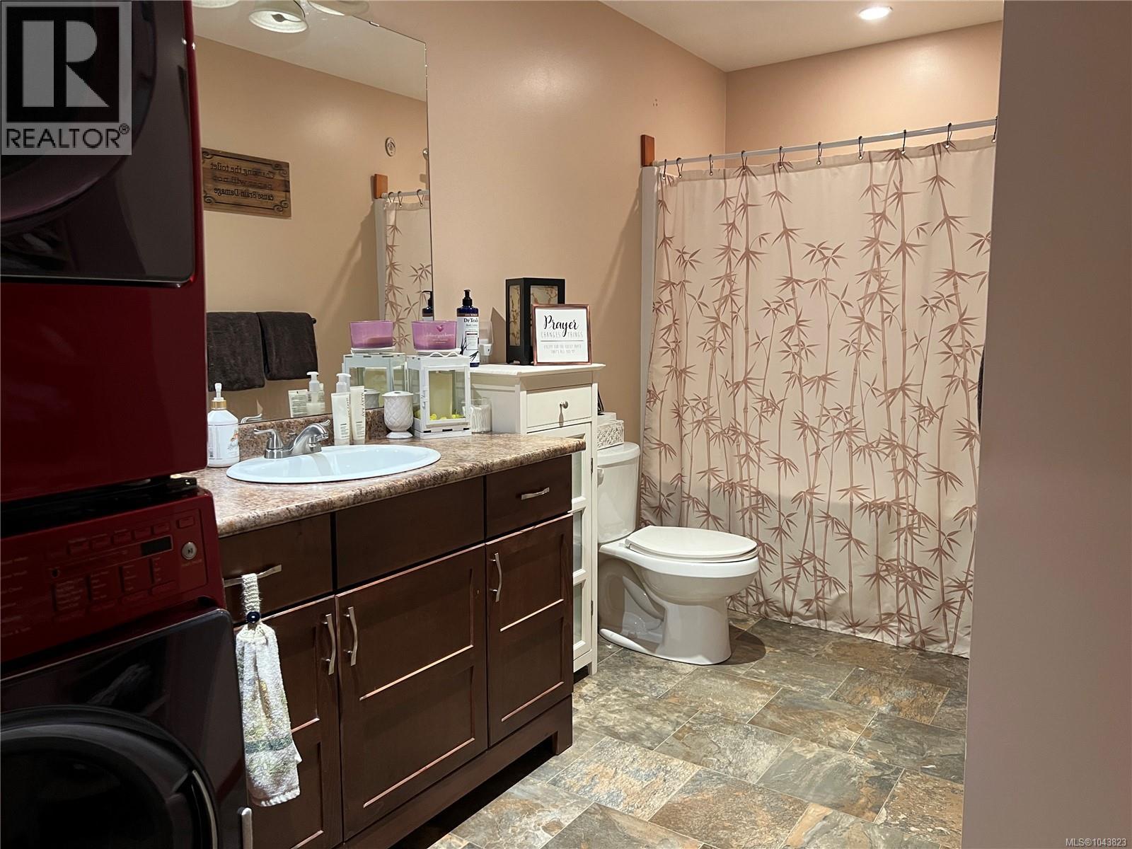 3824 Yellow Point Rd - 9