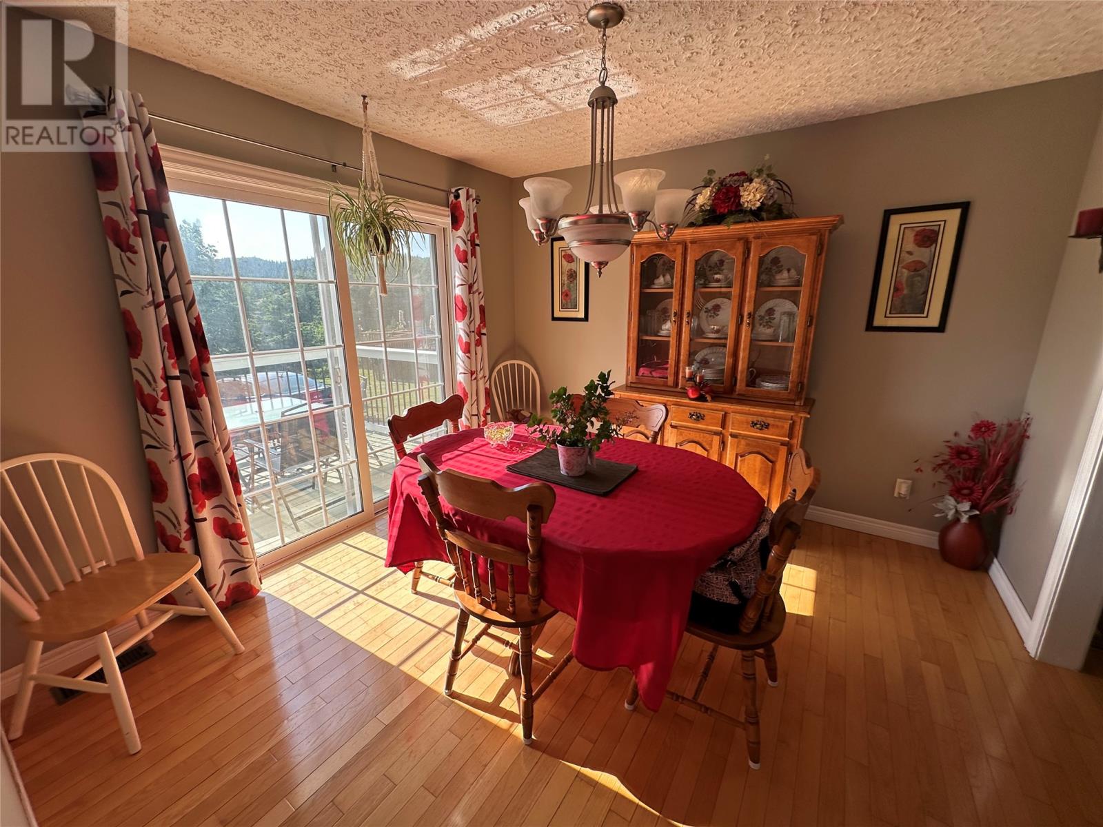 77 Conception Bay Highway - Image 36
