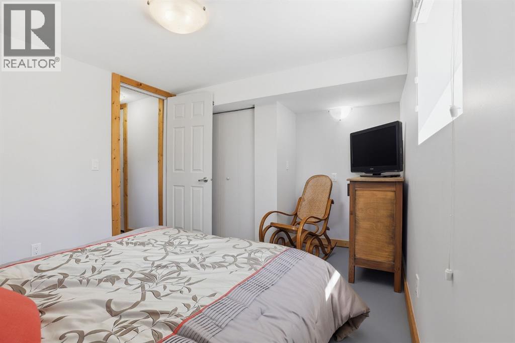 34 Oak Avenue - 24