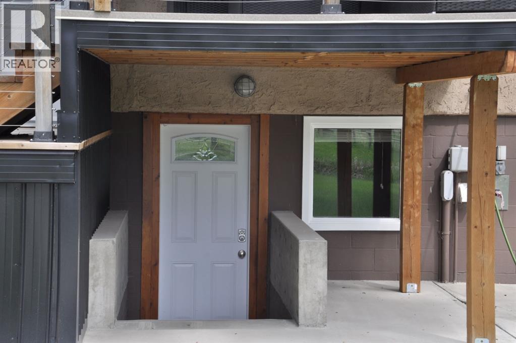 34 Oak Avenue - 32