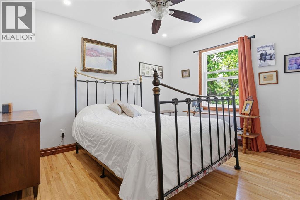 34 Oak Avenue - 22
