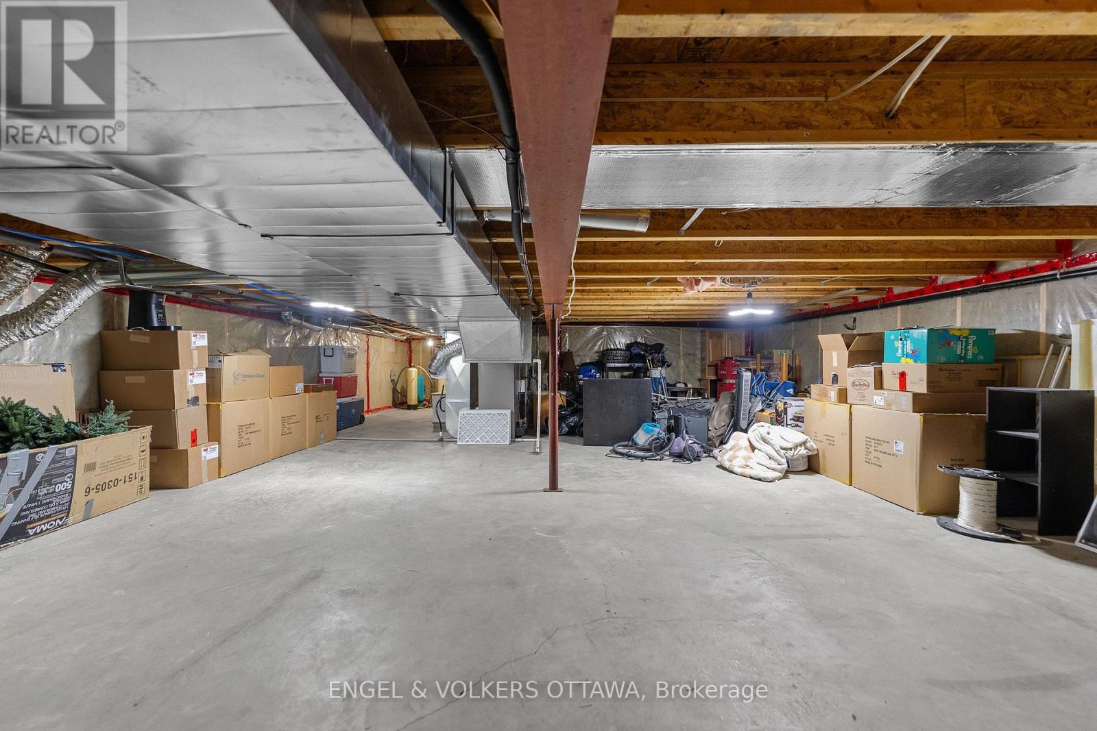 7005 MILLAR ROAD - 29