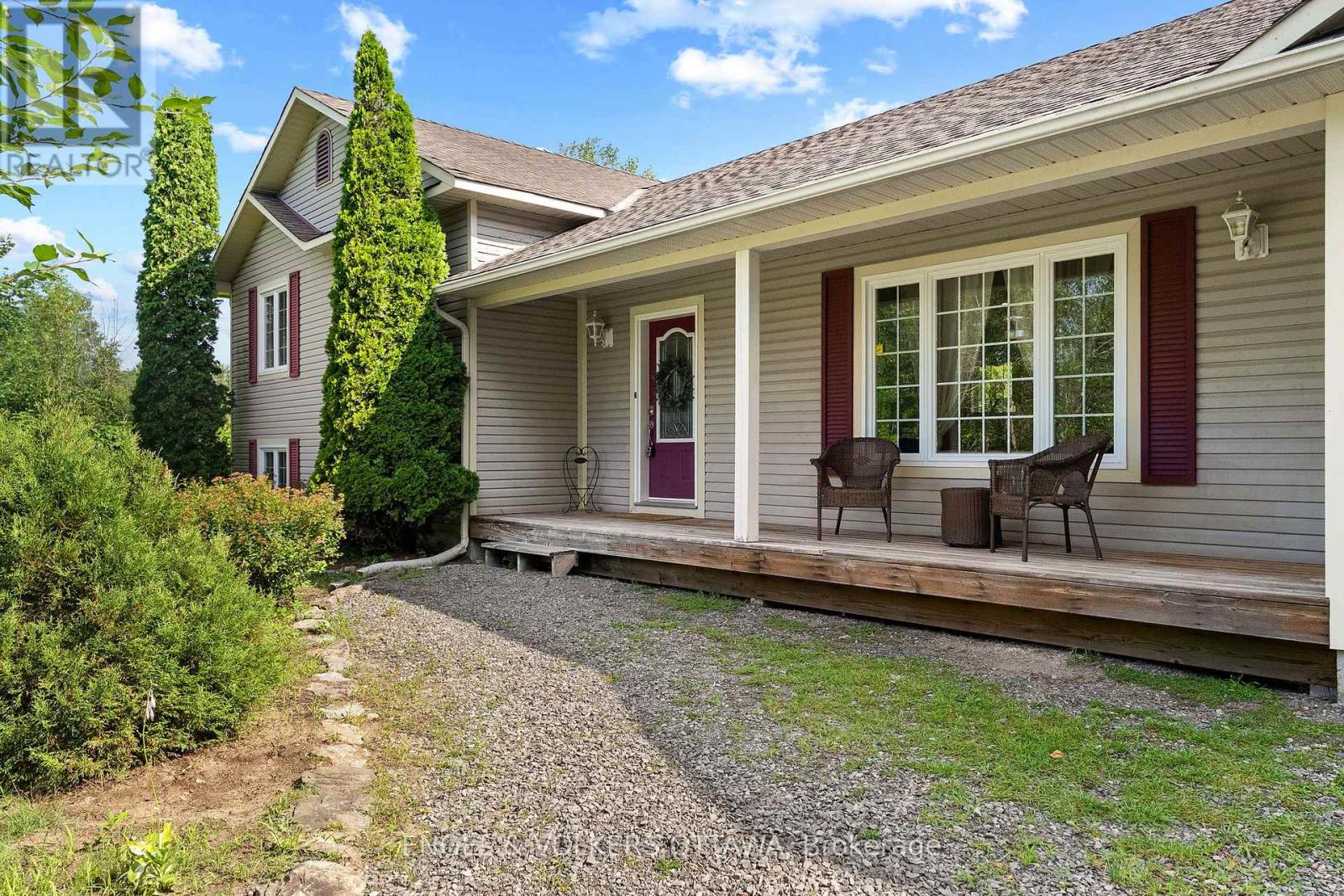 7005 MILLAR ROAD - 3