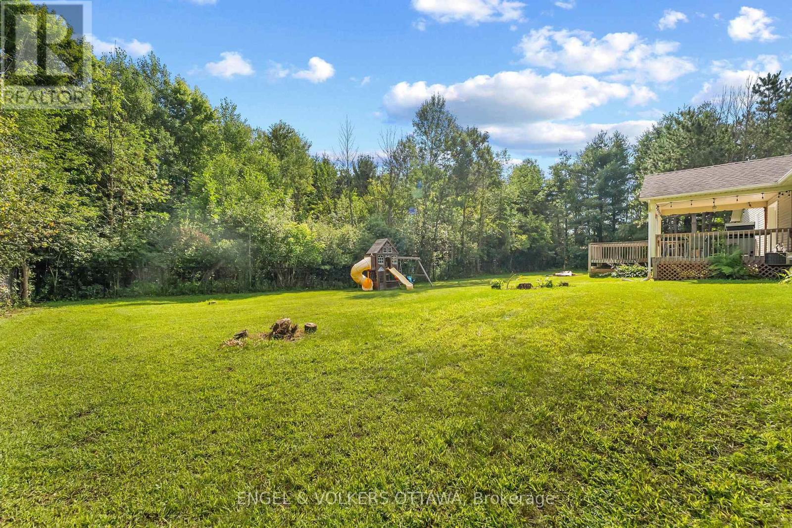 7005 MILLAR ROAD - 41
