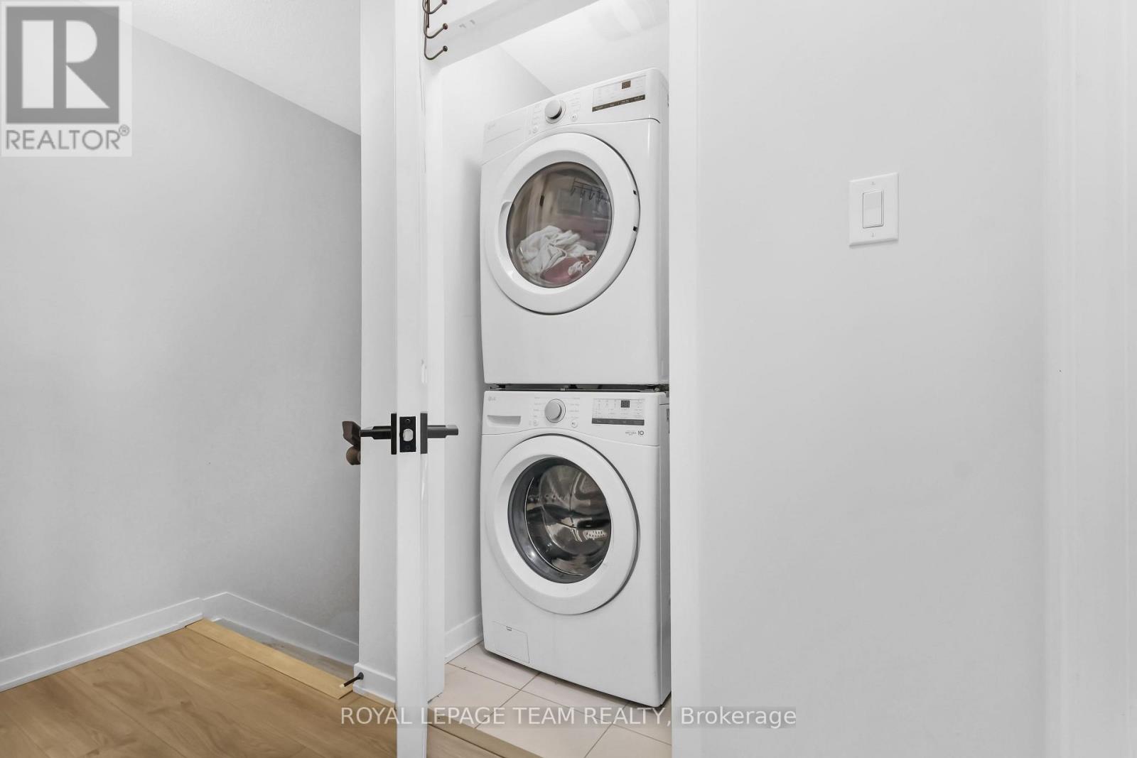 620 PARNIAN PRIVATE - 13