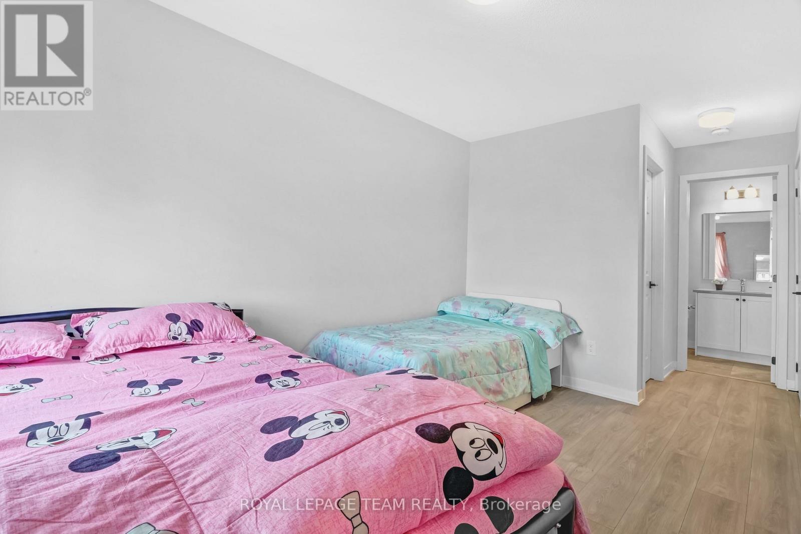620 PARNIAN PRIVATE - 19
