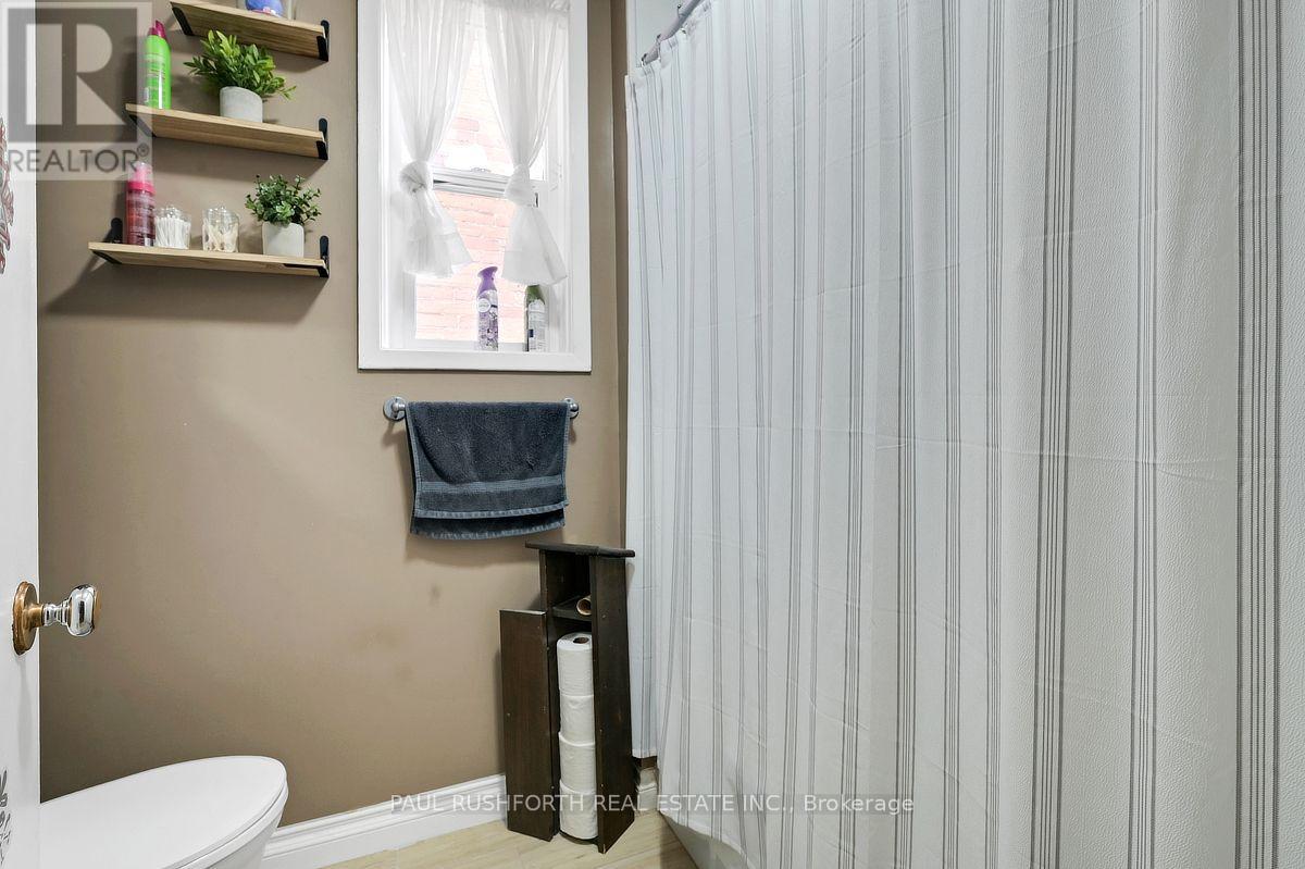 65 HICKORY STREET - 16