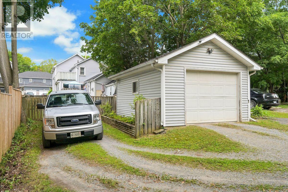 65 HICKORY STREET - 21