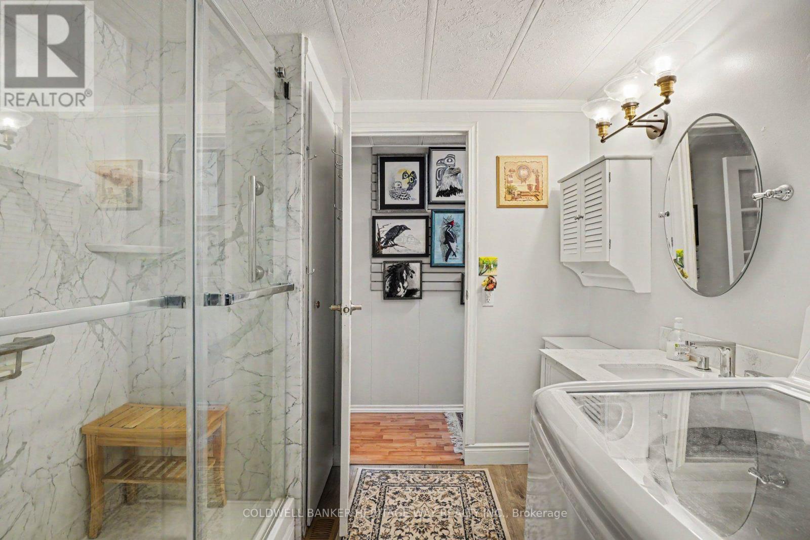 11 OAKWOOD STREET - 20