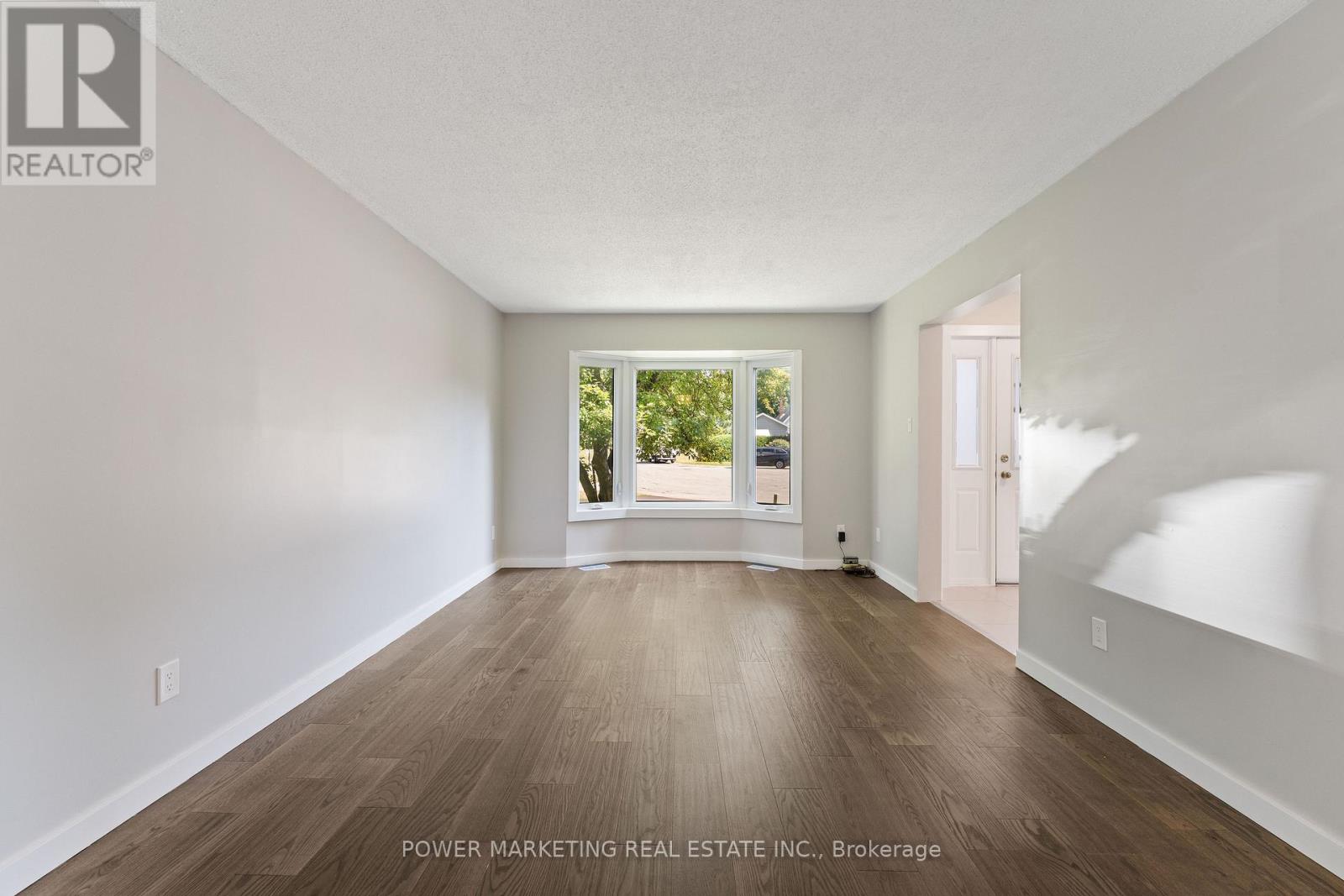 5722 KEMPLANE COURT - 10