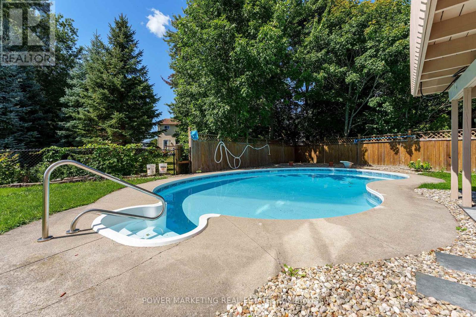 5722 KEMPLANE COURT - 39