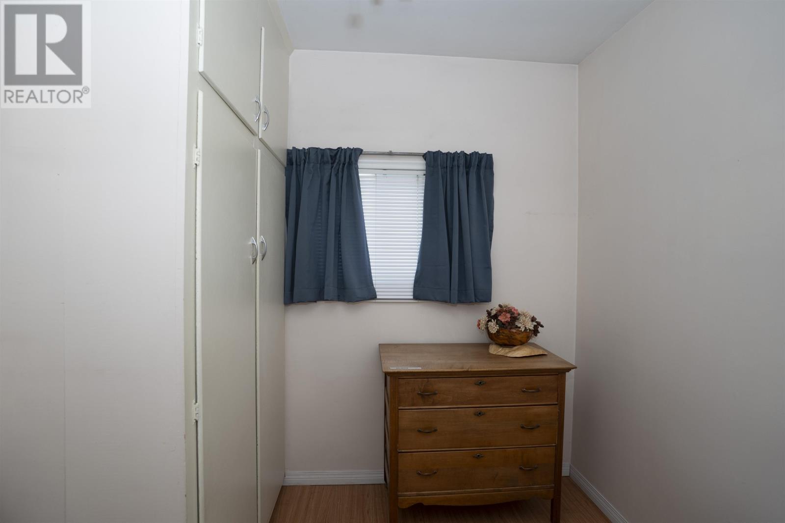 367 MARKLAND ST - 17